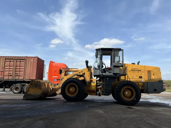 Phụ tùng xe xúc Trung Viễn