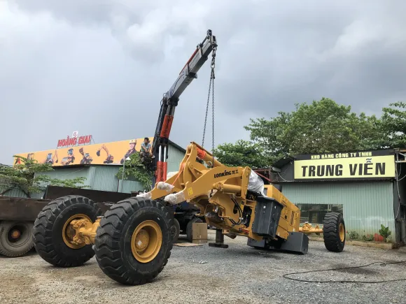 Phụ tùng xe xúc Trung Viễn